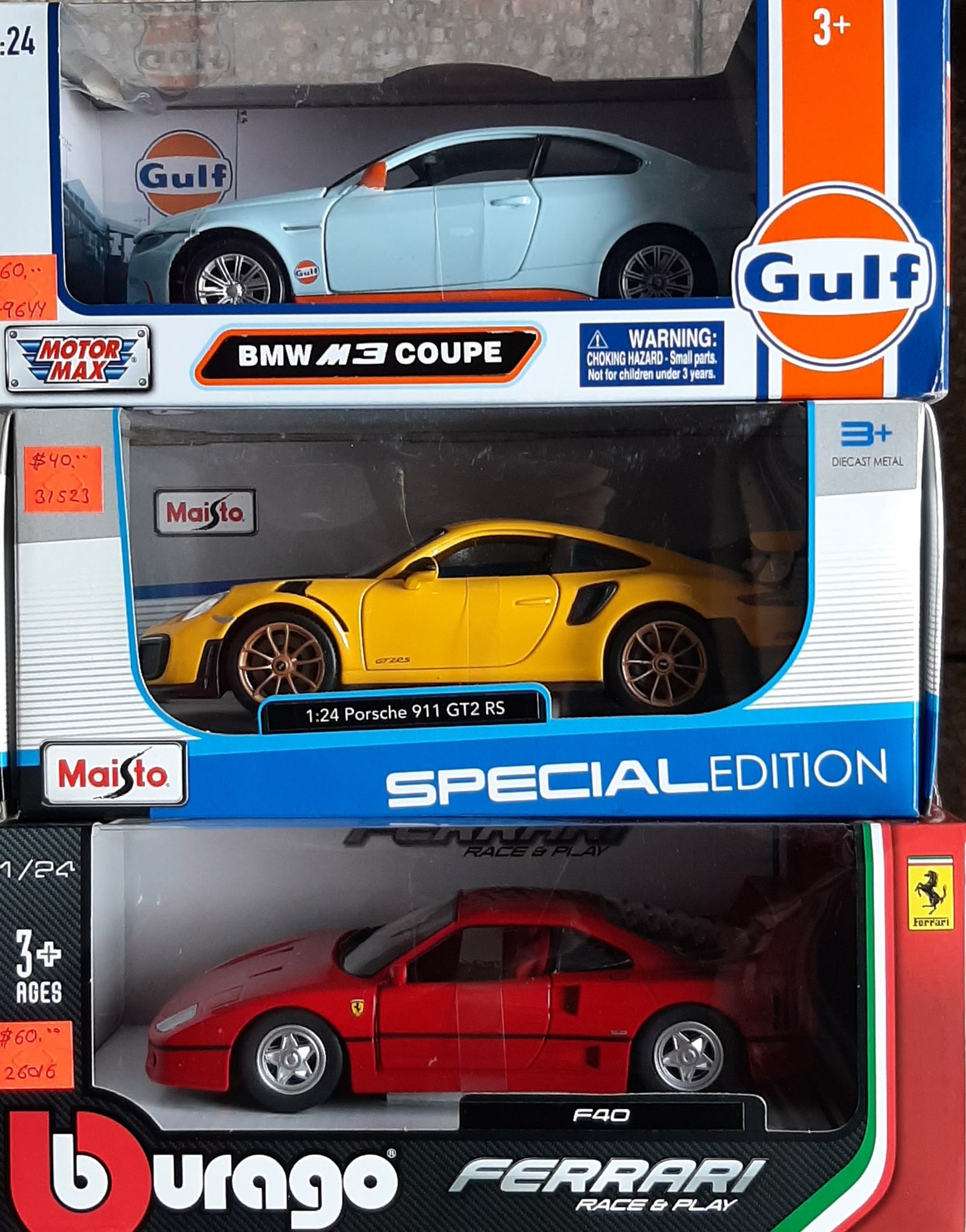 MODELO ESCALA 1/24 MARCAS VARIAS CON LICENCIA DE FABRICA DESDE $40 EN ADELANTE