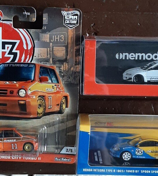 MODELOS ESCALA 1/64 HONDA COLECCION PREMIUM DESDE $15 EN ADELANTE