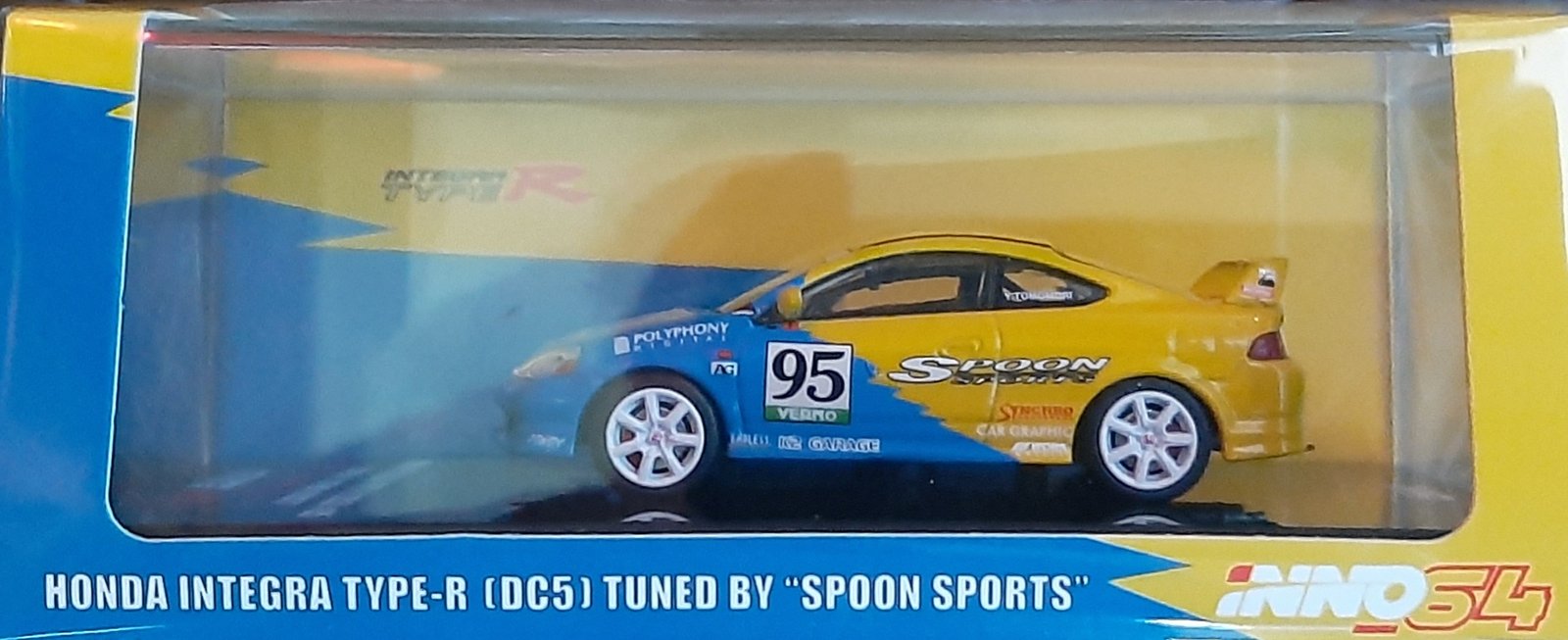 MODELO ESCALA 1/64 Honda Integra Type-R DC5 #95 Tuned by Spoon Sports