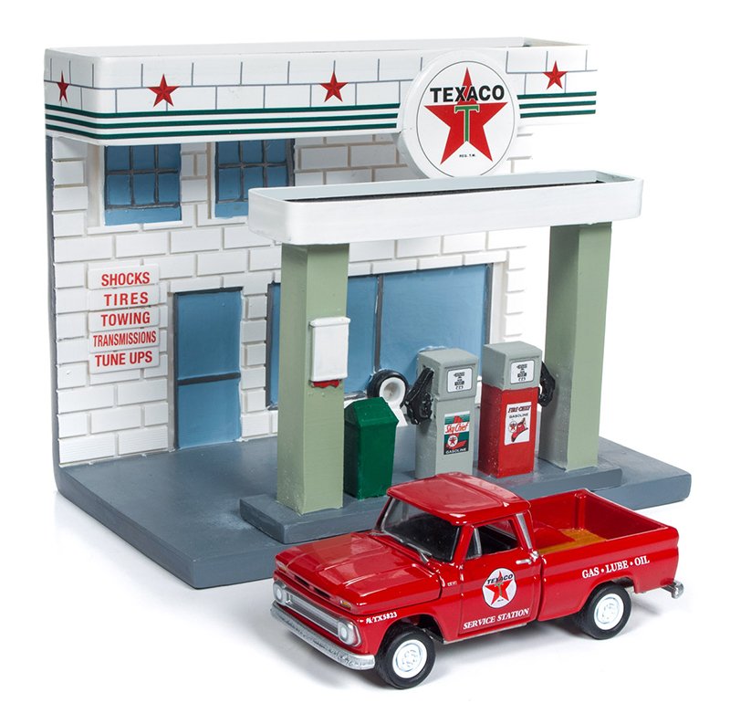 MODELO A ESCALA 1:64 Diorama - Resin Texaco Station with Diecast 1965 Chevrolet Pickup - Limited Edition - gasolinera