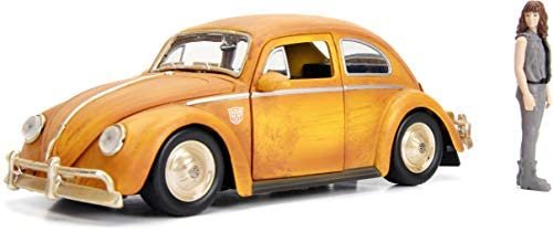 MODELO ESCALA 1:24  - Transformers Bumblebee - 1971 Volkswagen Beetle Bumblebee & Charlie