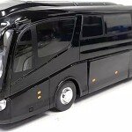 BUS A ESCALA 1>50 **Autobús Irizar PB Scania** Super Coach * BUS