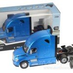 CABEZAL RADIO CONTROL ESCALA 1/16 Scale Freightliner Cascadia Raised Roof Sleeper Cab Semi Truck - RTR by Diecast Masters