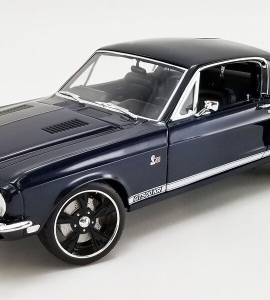 MOCELO ESCALA 1/18 1968 SHELBY GT500 KR RESTOMOD - KING COBRA