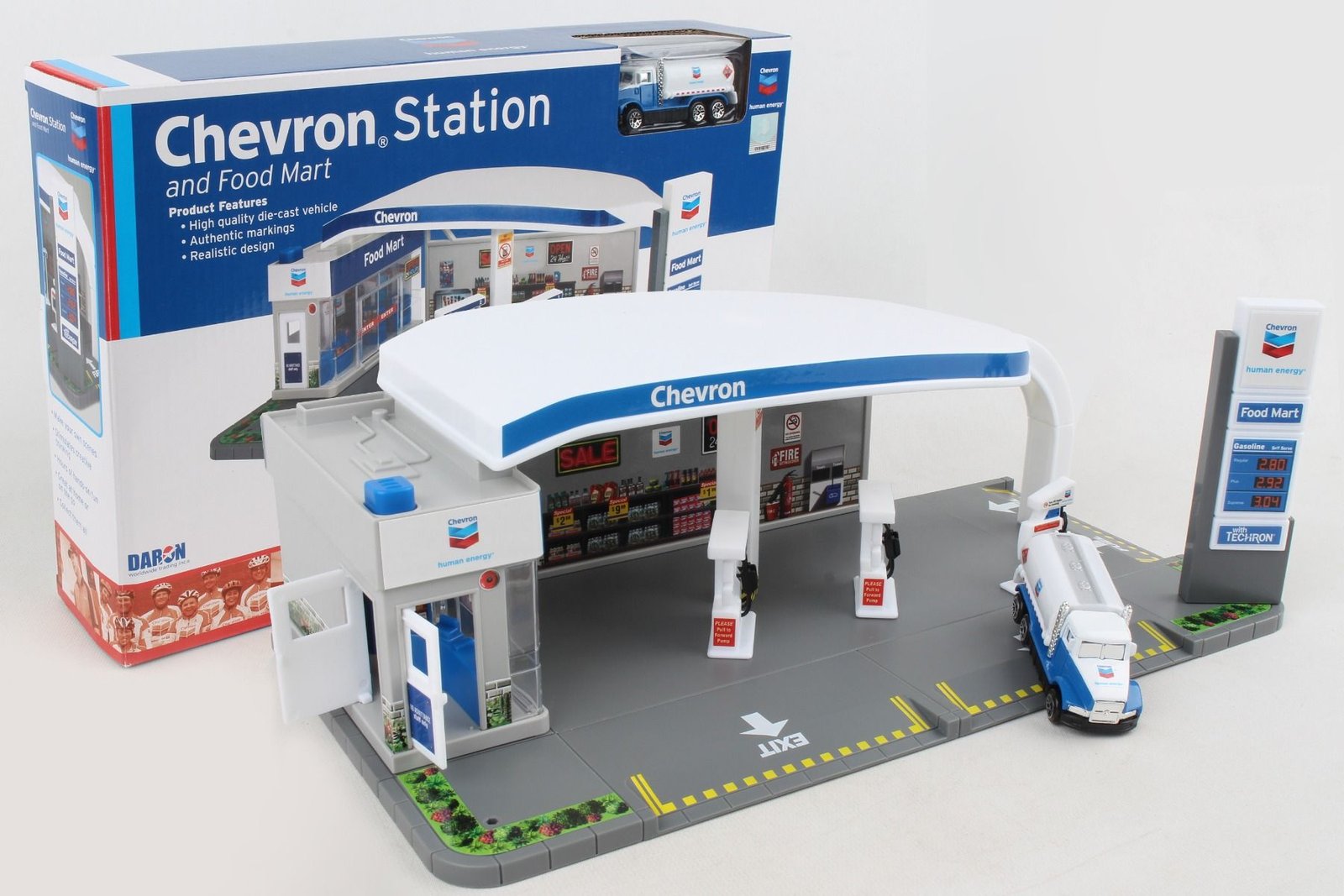 MODELO ESCALA 1:64 DIORAMA – Chevron Station and Food Mart with Gas Tanker Truck