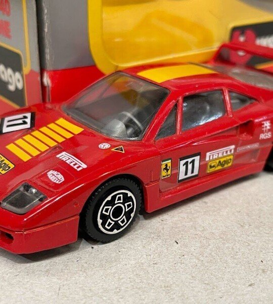 MODELO ESCALA BBURAGO 1/43 FERRARI F40 EVOLUZIONE °4168 COCHE FUNDIDO A PRESIÓN - DIECAST ITALIA