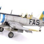 MODELO ESCALA 1/48 GOODYEAR FG-1D CORSARIO PARA ARMAR A ESCALA (F4U-1D)