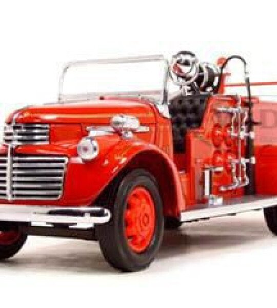 MODELO ESCALA 1/24 1941 GMC Fire Engine Red with Accessories Diecast Model Car - CAMION BOMBERO
