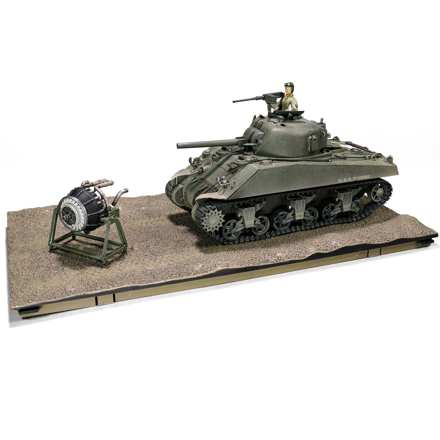 TANQUE ESCALA 1/32 Sherman M4 (75) tank 753th Tank Battalion, Gustav Line, Italy 1944 - FORCES