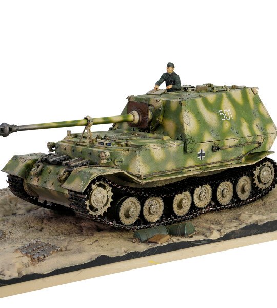 TANQUE METALICO 1/32 Sd. Kfz.184 Panzerjager Tiger (P) "Ferdinand" PORSCHE Sd.Kfz.184 Ferdinand Nr. 501, FORCES OF VALOR
