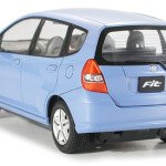 MODELO PARA ARMAR A ESCALA 1/24 Tamiya Honda FIT (Jazz) Motorized