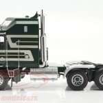 MODELO ESCALA 1/18 Kenworth K100 Aerodyne SZM 1976 dark green metallic Road Kings -CABEZAL