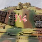 MODELO ESCALA 1/35 German King Tiger Ausf B Heavy Tank w/Henschel Turret