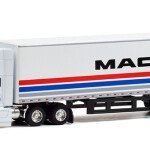 MODELO ESCALA 1/64 #4 The Mack Performance Tour 2018 - 2018 Mack Anthem 18 Wheeler Tractor-Trailer