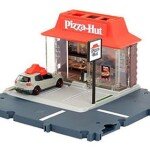 DIORAMA Matchbox 1:64 Action Drivers Assortment Bus Station With City Bus & Pizza Hut
