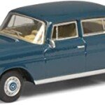 MODELO ESCALA 1:64 Mercedes-Benz 200D Fintail (W110) Green