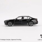 Mini GT 1:64 BMW i7 eDrive50 Black Sapphire