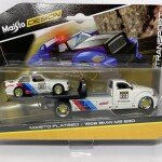 MODELO ESCALA 1:64 Maisto Flatbed With 1988 BMW M3 E30 – Design Elite Transport = GRUA Y AUTO