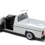 MODELO ESCALA 1/18 VOLKSWAGEN CADDY MK.1 – WHITE – 1982
