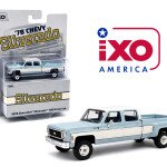 IXO Model 1:64 1978 Chevrolet Silverado K30 Crew Cab Fleetside Lifted -Blue with White – Limited Edition PICKUP