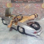 Bburago 1:18 1957 Mercedes-Benz 300 SL Touring (Silver)
