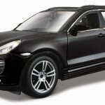 MODELO Bburago 1:24 Porsche Cayenne Turbo – Plus