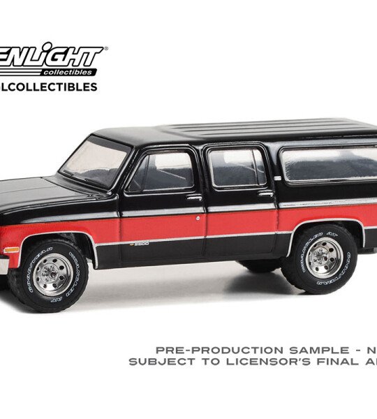 MODELO Greenlight 1:64 All-Terrain Series 15 – 1990 Chevrolet Suburban – Two-Tone Red and Black PRECIOS ESPECIALES