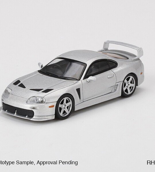 MODELO ESCALA 1/64 Toyota TRD 3000GT Alpine Silver Metallic Limited Edition