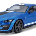 MODELO ESCALA 1/18 2020 Mustang Shelby GT 500 in Blue with White Stripes