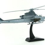 MODELO ESCALA 1/55 AH-1Z Bell Cobra Helicoptero