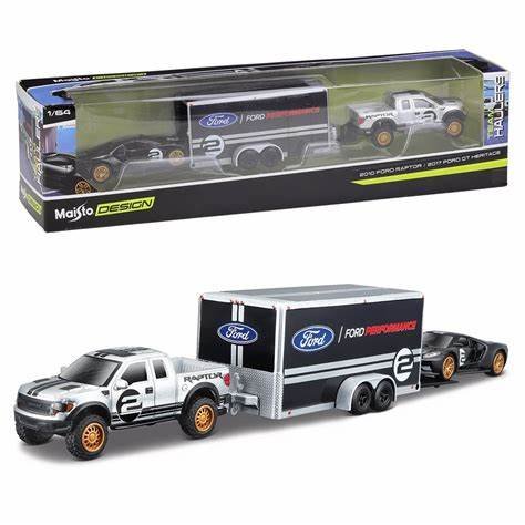 1:64 Ford F-150 SVT Raptor / Car Trailer / 2017 Ford GT Black - PICKUP CON TRAILER Y AUTO