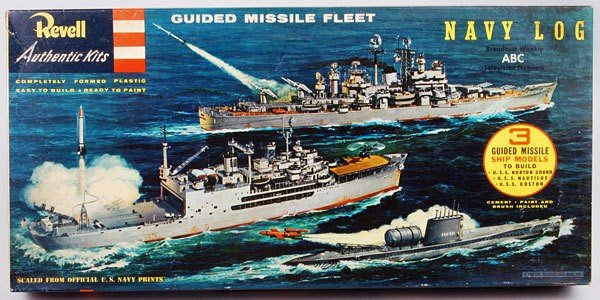 MODELO A ESCALA GUIDED MISSILE FLEET AND SEAPLANE TENDER DE REVELL GERMANY