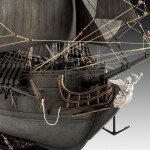 MODELO PARA ARMAR A ESCALA 1/72 PERLA NEGRA DE REVELL GERMANY
