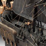 MODELO PARA ARMAR A ESCALA 1/72 PERLA NEGRA DE REVELL GERMANY