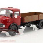 MODELO ESCALA 1/18Mercedes-Benz L911 Flatbed Truck with Cover ruby red Schuco - CAMION METALICO MADE IN GERMANY