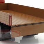 MODELO ESCALA 1/18Mercedes-Benz L911 Flatbed Truck with Cover ruby red Schuco - CAMION METALICO MADE IN GERMANY