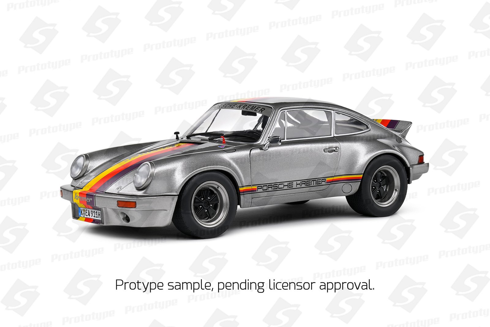 Solido 1:18 1973 Porsche 911 RSR – Kremer Design – Silver with Multi-color Stripes