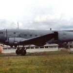 AVION A ESCALA 1/72 DOUGLAS C47 DOUGLAS SKYTRAIN - DC3 DE FUERZA AEREA EL SALVADOR -FAS