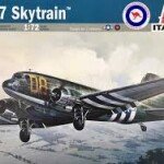 AVION A ESCALA 1/72 DOUGLAS C47 DOUGLAS SKYTRAIN - DC3 DE FUERZA AEREA EL SALVADOR -FAS