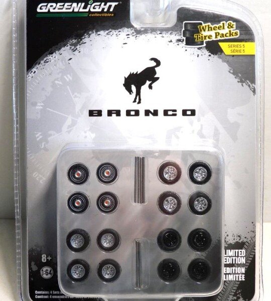 SET DE 16 LLANTAS DE GOMA PARA HOT WHEELS /GREENLIGHT/ JOHNNY LIGHTING 1/64