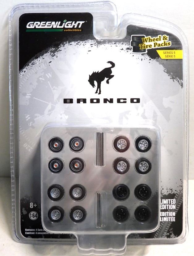 SET DE 16 LLANTAS DE GOMA PARA HOT WHEELS /GREENLIGHT/ JOHNNY LIGHTING 1/64