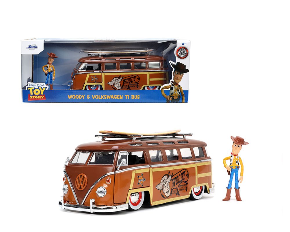MODELO ESCALA 1:24 1962 Volkswagen T1 Bus with Woody Figure – Disney Pixar Toy Story –